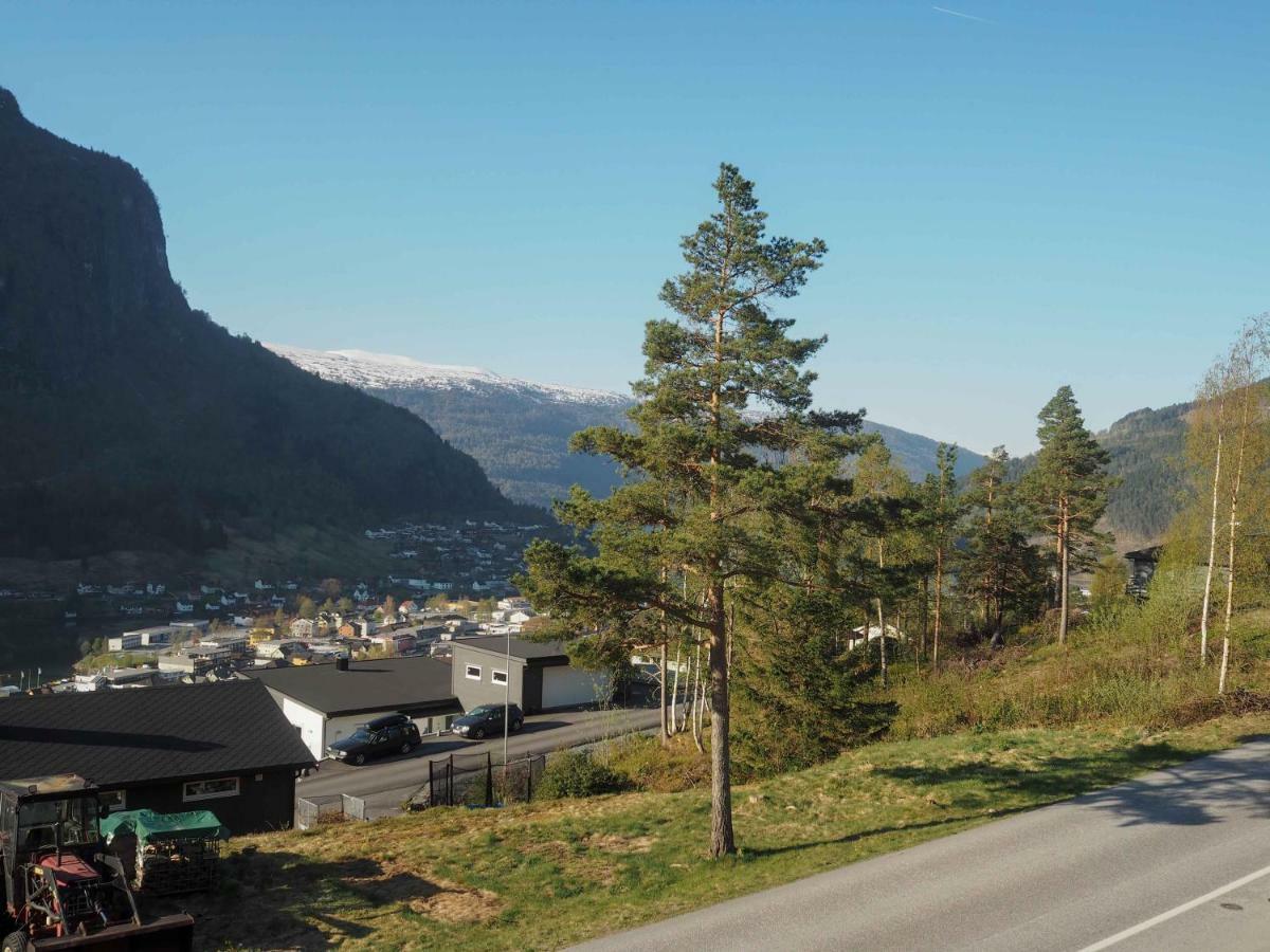 Stryn Stor Og Moderne Leilighet Экстерьер фото
